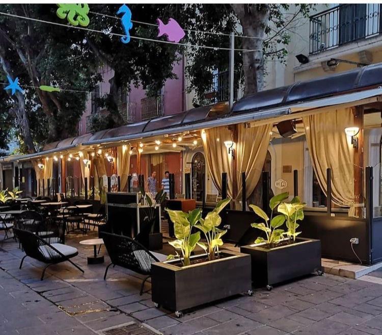Hotel Del Corso SantʼAntìoco Extérieur photo